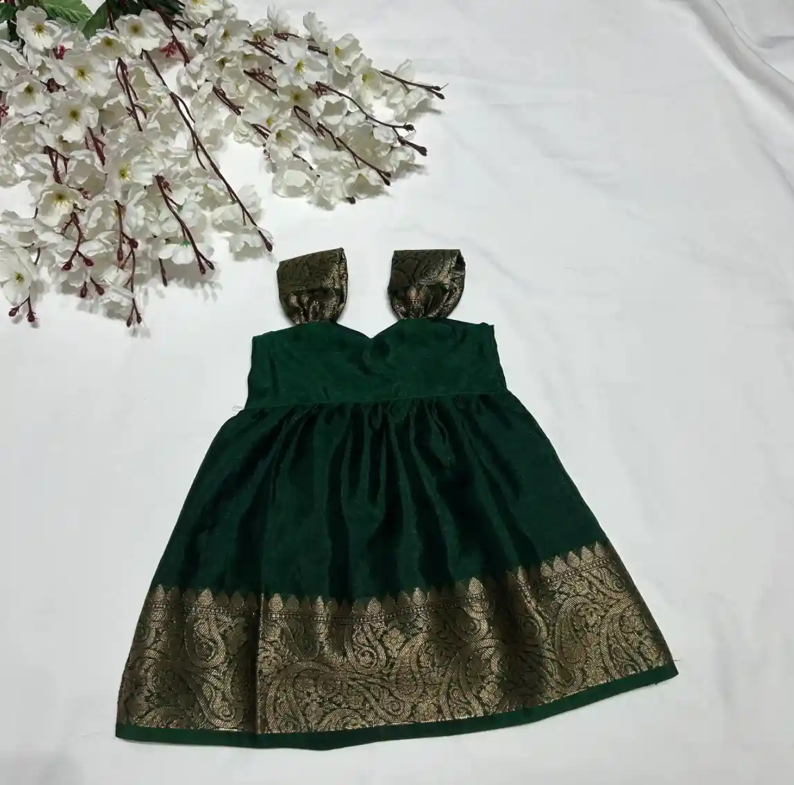 Anitique green Twinning sets